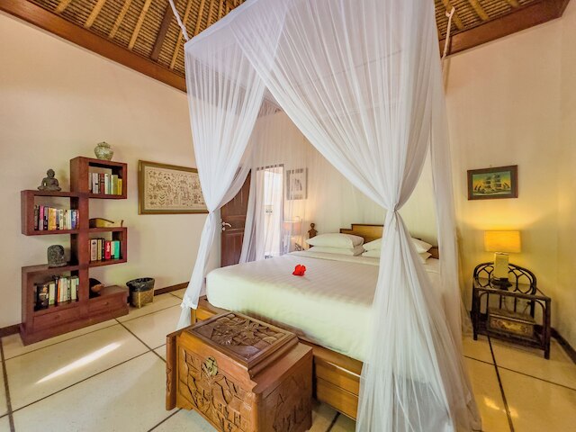 ヴィラ ブギス カユ アヤ スミニャック