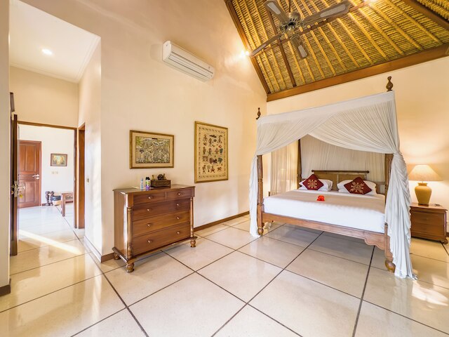 ヴィラ ブギス カユ アヤ スミニャック