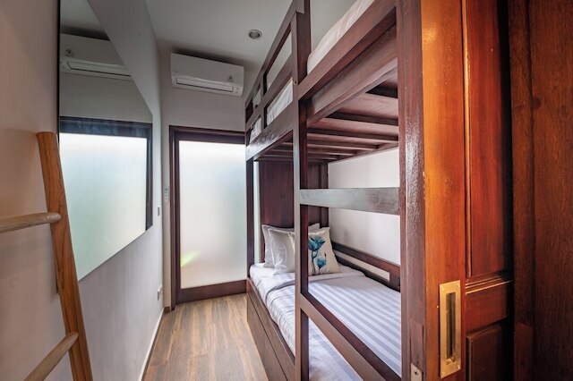 ヴィラ ブギス スミニャック