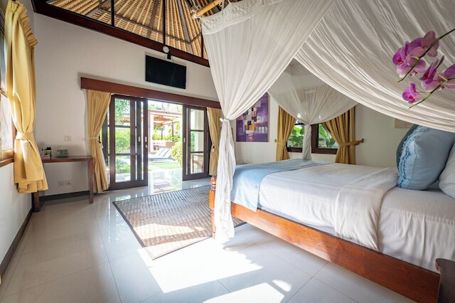 ヴィラ ブギス スミニャック