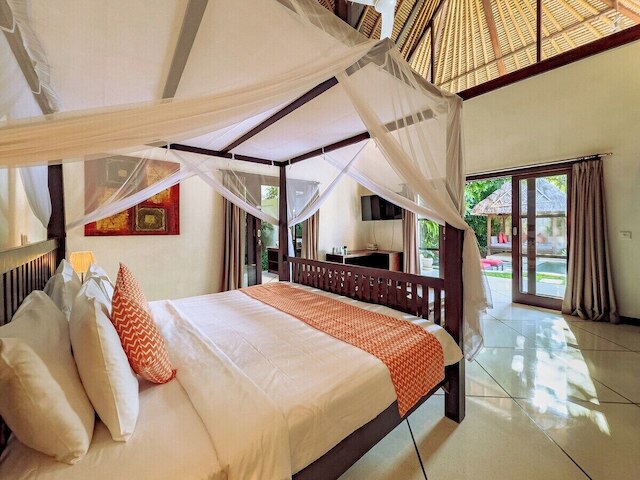 ヴィラ ブギス アビマニュ スミニャック