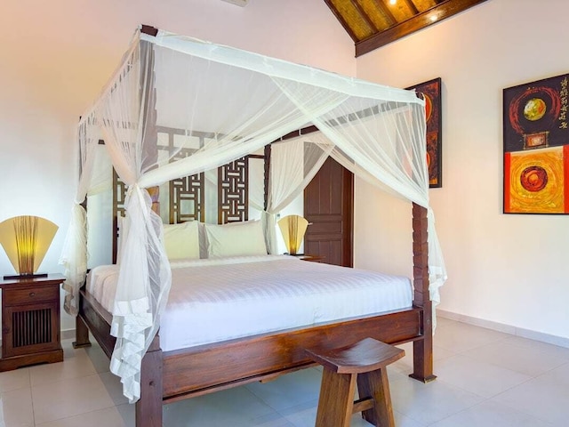 ヴィラ ブギス アビマニュ スミニャック