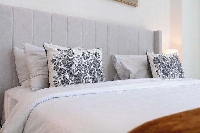 ラックス ビーエヌビー アイ エグゼクティブ タワー アイ ビジネス ベイ