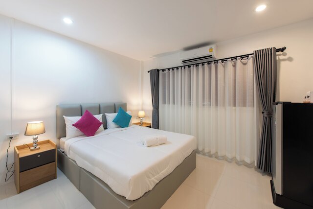 ロイヤル BJ ホテル