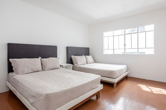 ステイ コネクテッド イン ローマ - 3ベッドルーム - ファースト WiFi - ランドリー