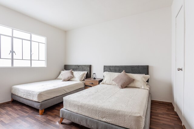 チャーミング 3 ベッドルーム アパートメント イン ローマ ノルテ