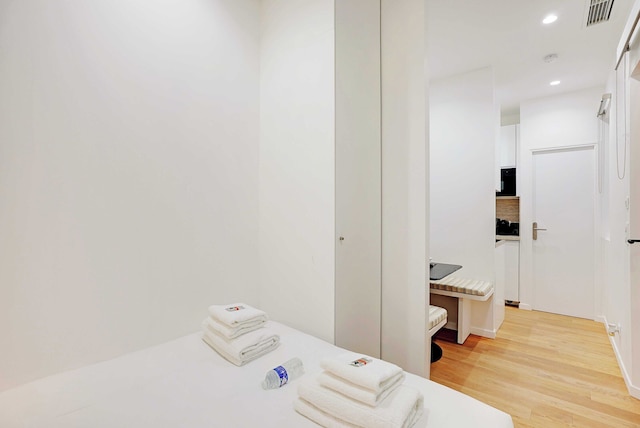 ブライト アンド コージー スタジオ -2人- サンティエ