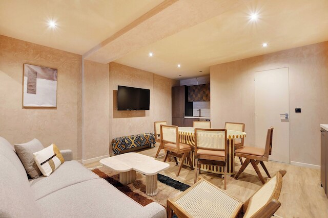 エクセプショナル 2ベッドルーム/6人 アパートメント - ケール / モントルグイユ