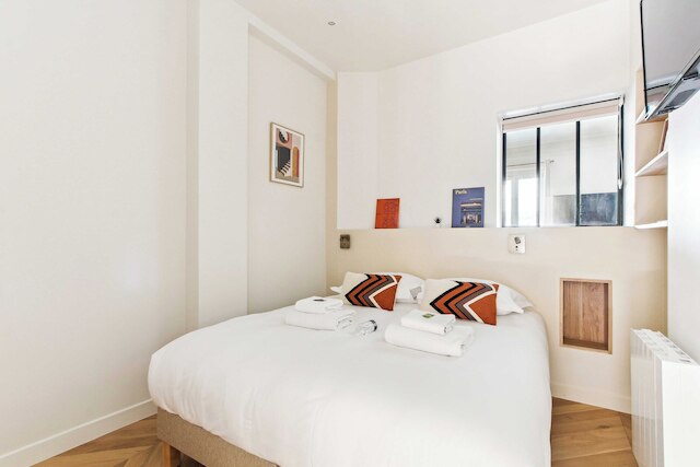 サブライム アパートメント イン ザ モントルグイユ