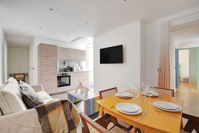 スプレンディッド アパートメント ウィズ エアコン - 2ベッドルーム/6人 - サン ジェルマン