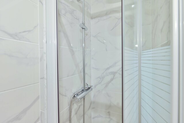 コージー スタジオ イン ザ ハート オブ ザ 9th アロンディスモン