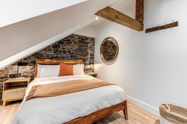 ゴージャス 3 ベッドルーム 2 フロア オールド タウンハウス