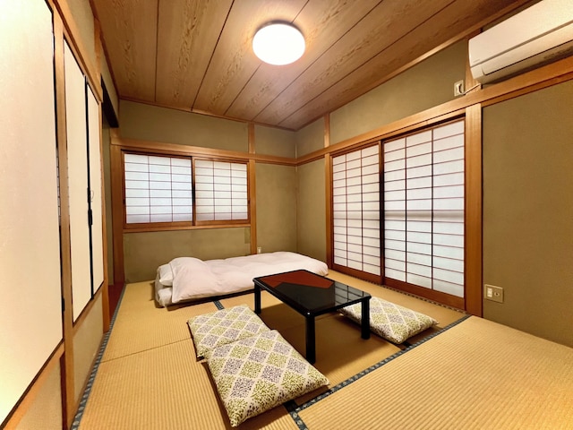 SUMITSUGU HOUSE Station