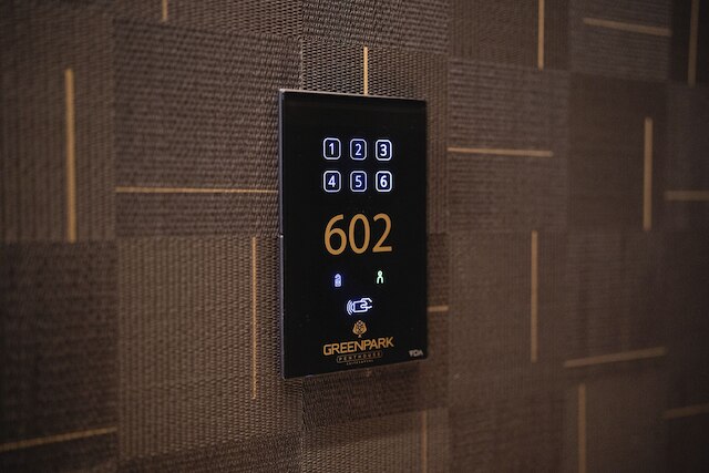 グリーン パーク ペントハウス スイート & プール