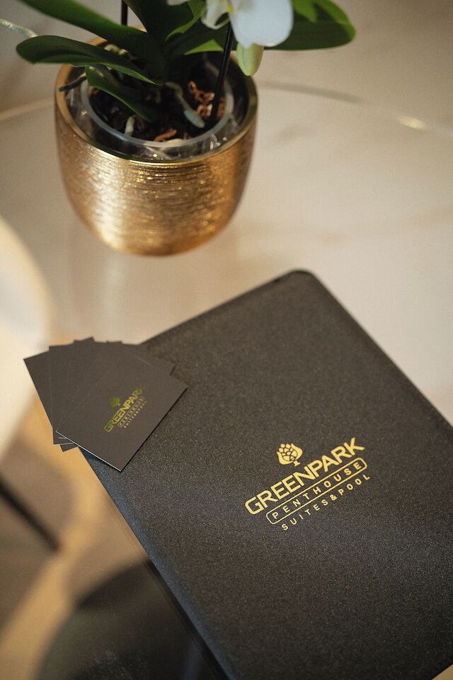 グリーン パーク ペントハウス スイート & プール