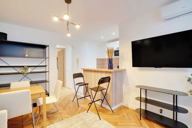 チャーミング レフュージュ ニア ザ サクレ クール