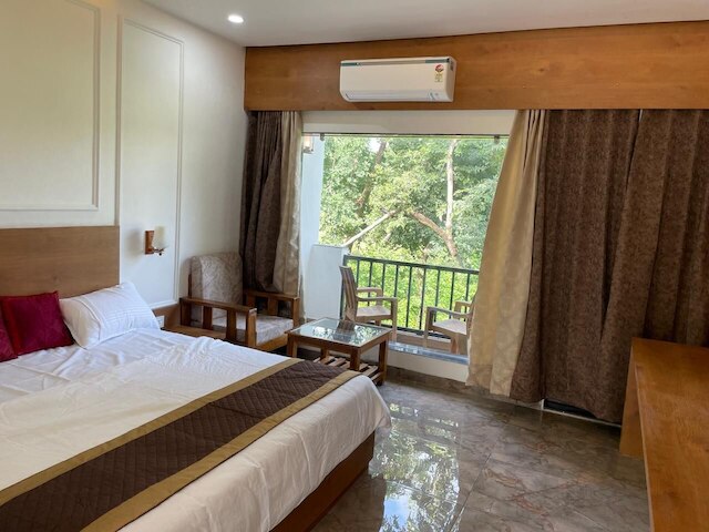 ジ アショカ ホテルズ アンド リゾーツ