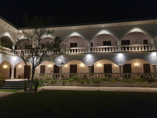 ジ アショカ ホテルズ アンド リゾーツ