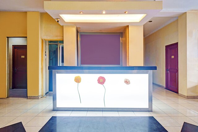 コレクション O タナ アバン ニア スタシウン タナ アバン フォーマリー ホテル ビモ スリピ