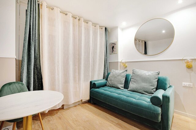 コンフォート アパートメント 1ベッドルーム/4人 ウィズ エアコン - ニア モンマルトル