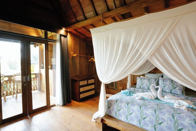 セセ ビーチ リトリート ヴィラズ