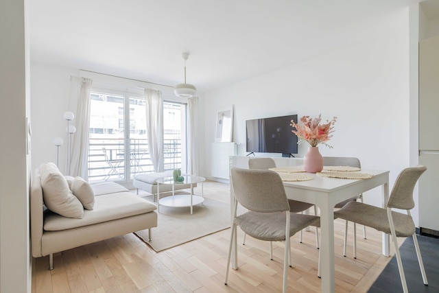 クラッシー アパートメント - フリーマーケット