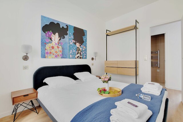 スペーシャス アパートメント ウィズ 2 ルームズ