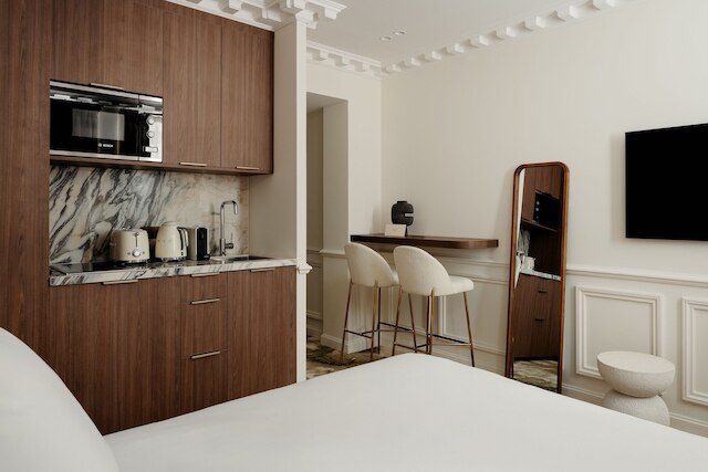 レオン オテル-ピガール/スイート-12