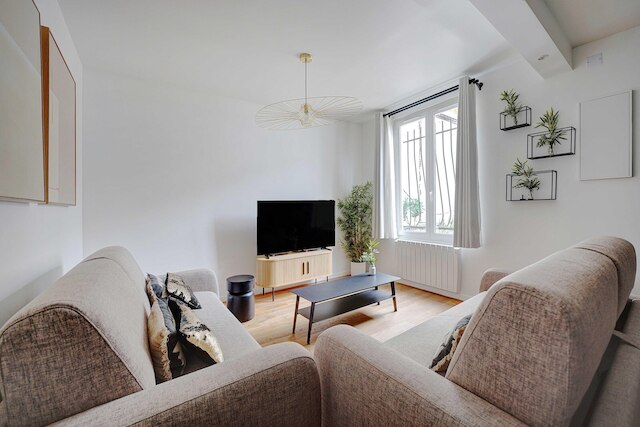 プライベート テラス アパートメント -1ベッドルーム/ 6p-サクレ・クール