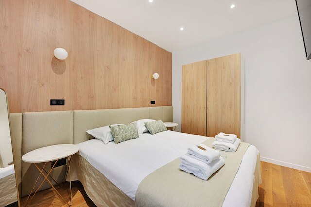 プライベート テラス アパートメント -1ベッドルーム/ 6p-サクレ・クール