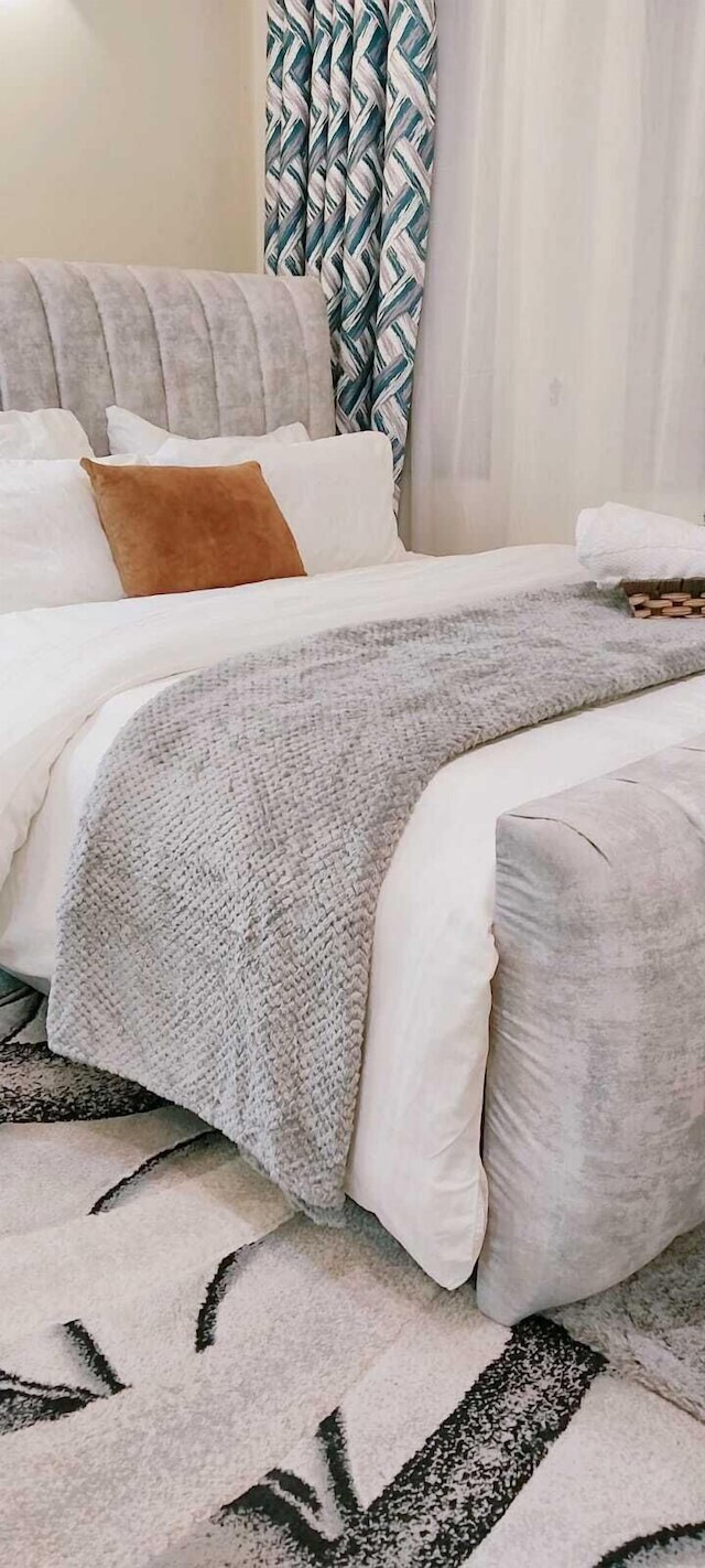 ラックス スイーツ キャピタル ハイツ アパートメンツ