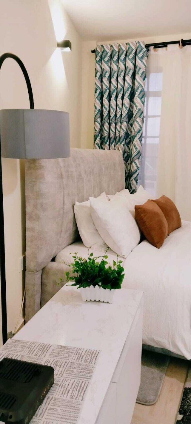 ラックス スイーツ キャピタル ハイツ アパートメンツ