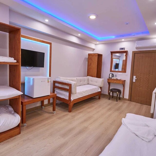 サビナ オテル ニア ザ グランドバザール