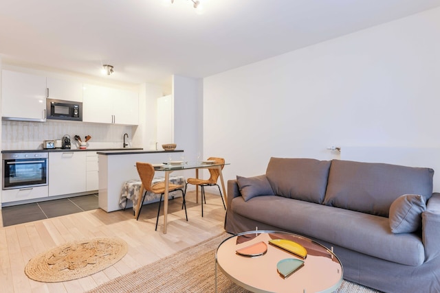 クラッシー アパートメント - フリーマーケット