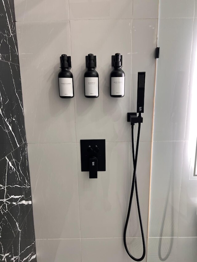 ザ アイリッシュ イン ブティック ホテル