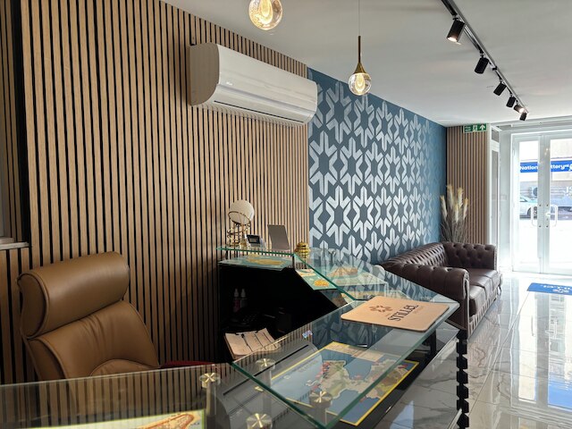 スティル リトリート