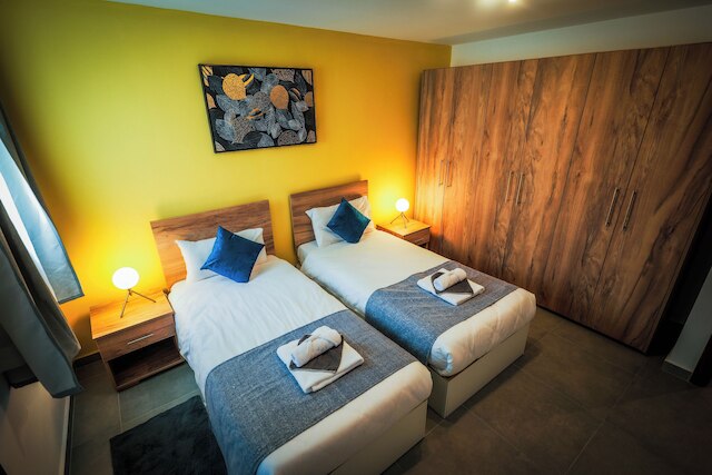 スティル リトリート