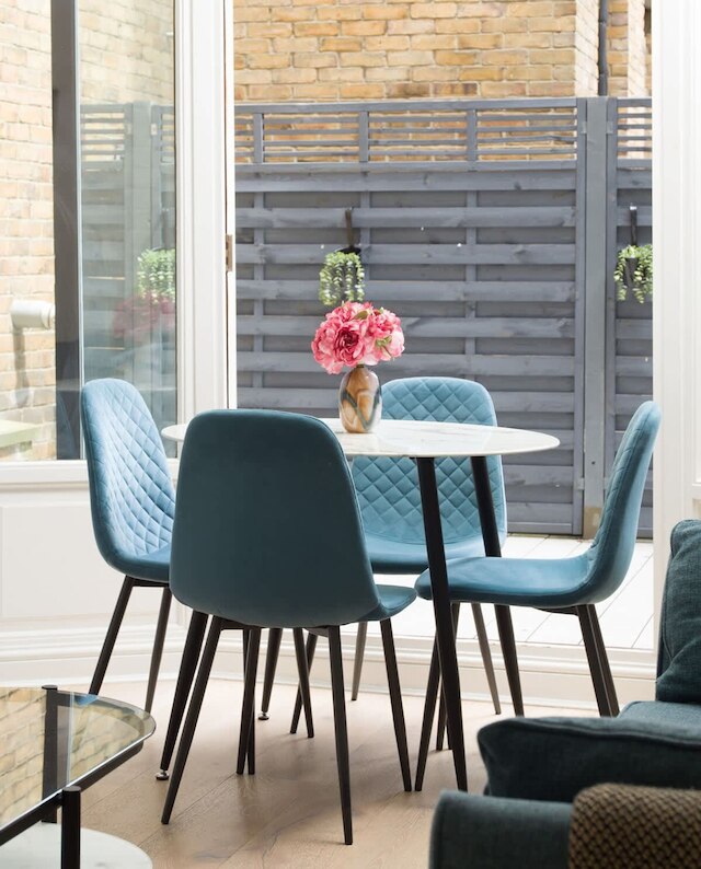 ウェストエンド ドゥルーリーレーン モダン 3 ベッドルーム アパート