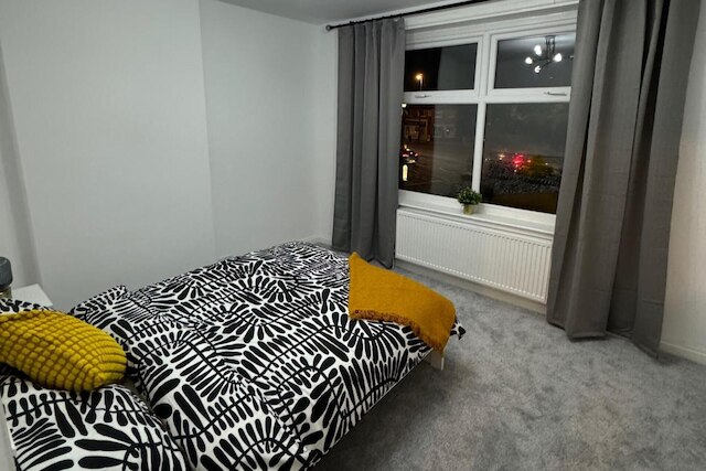 マンチェスター シティ オアシス - スペーシャス 5 ベッドルーム ハウス