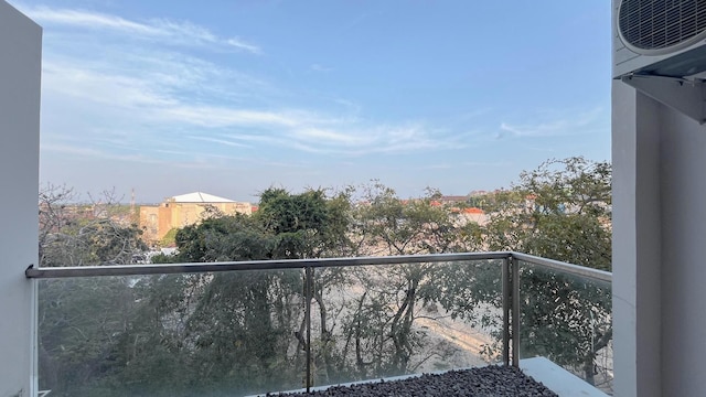 ビューティフリー デザインド スタジオ (ノー キッチン) アパートメント アット スケールズ レジデンス ヌサドゥア バリ