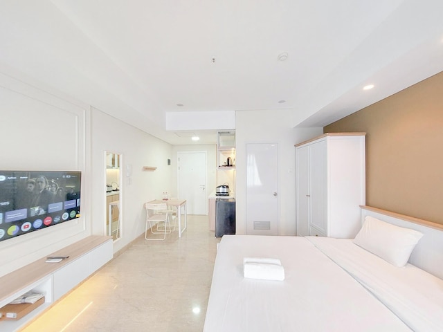 コンフォータブル スタジオ アット ポドモロ シティ デリ メダン アパートメント