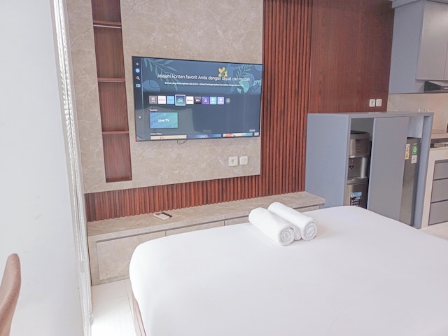 ザ モダン アボード スタジオ アット デルフト チプトラ マカッサル アパートメント