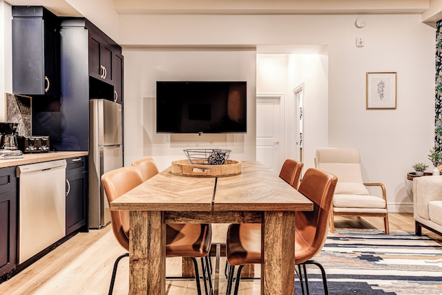 ヒストリック トゥー ベッドルーム フェイシング パーラメント