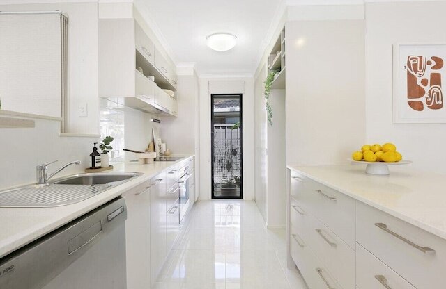 リヴィエラ ロード マイアミ - 4ベッドルーム デュアル ヴィラ