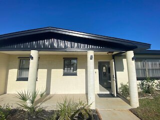 ビーチハウス 3 ベッド 2 バス イン オーモンドビーチ FL