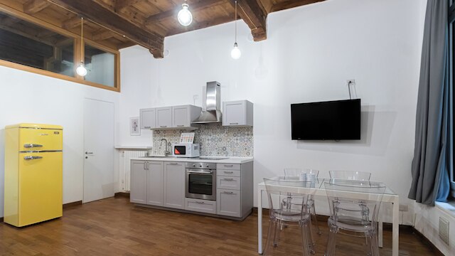 イタリアンウェイ - ポルタ ティチネーゼ 67