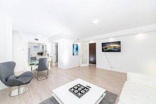 モダン アパートメント ニア リンカーン ロード