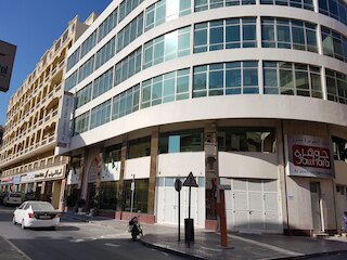 ショーバ スーパー デラックス ファーニッシュド アパートメント