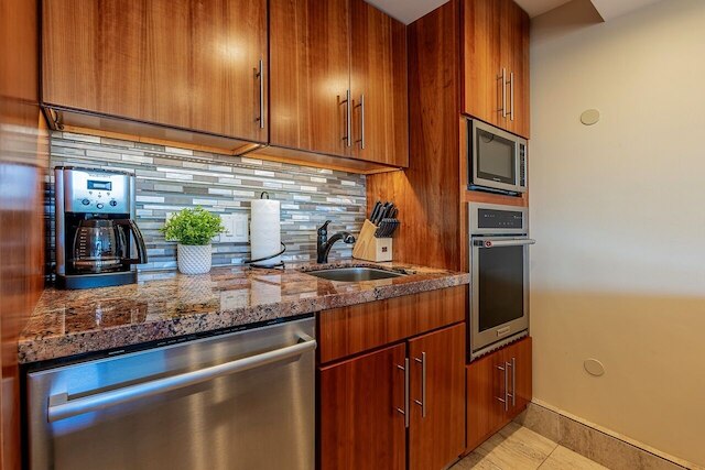 ナニ カイ ハレ 502 2 ベッドルーム コンド