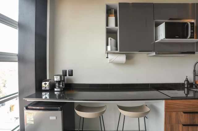 ザ ストライプド ロフト モダン エレガンス イン ア セントリック ロケーション